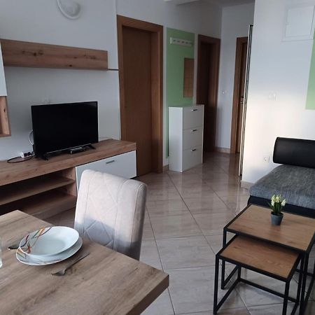 Apartmani Suncev Sjaj Rtina Bagian luar foto