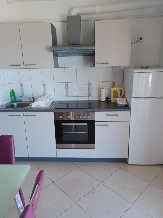 Apartmani Suncev Sjaj Rtina Bagian luar foto